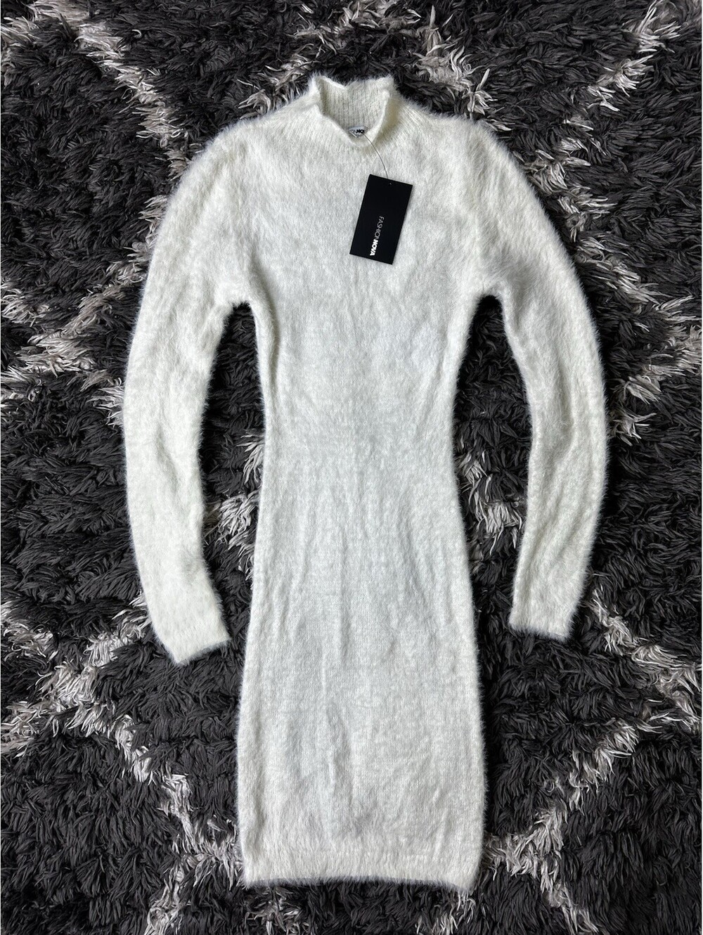 NWT Fashion Nova White Fuzzy Fuzzy Knit Long Sleeve Bodycon Mini Dress Size M